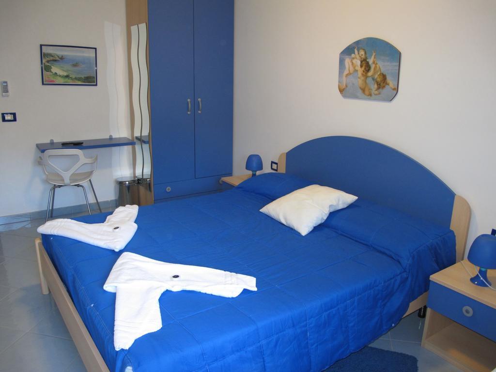 Hotel Miramare Pozzallo Zewnętrze zdjęcie